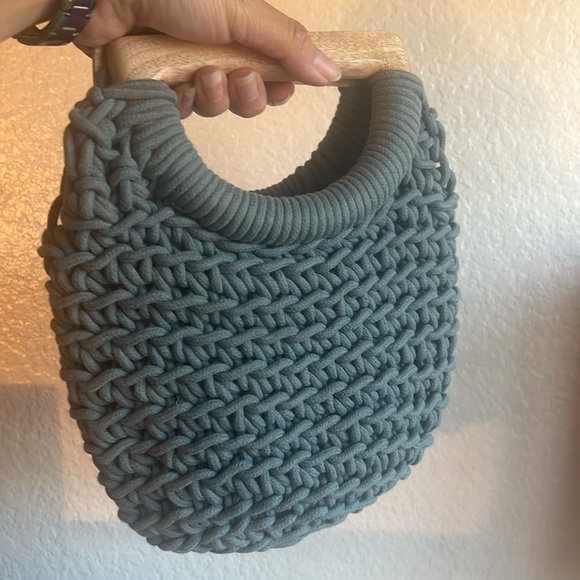 A New Day Blue Macrame/Crocheted Handbag Purse with Wood Handles - Picture 12 of 13